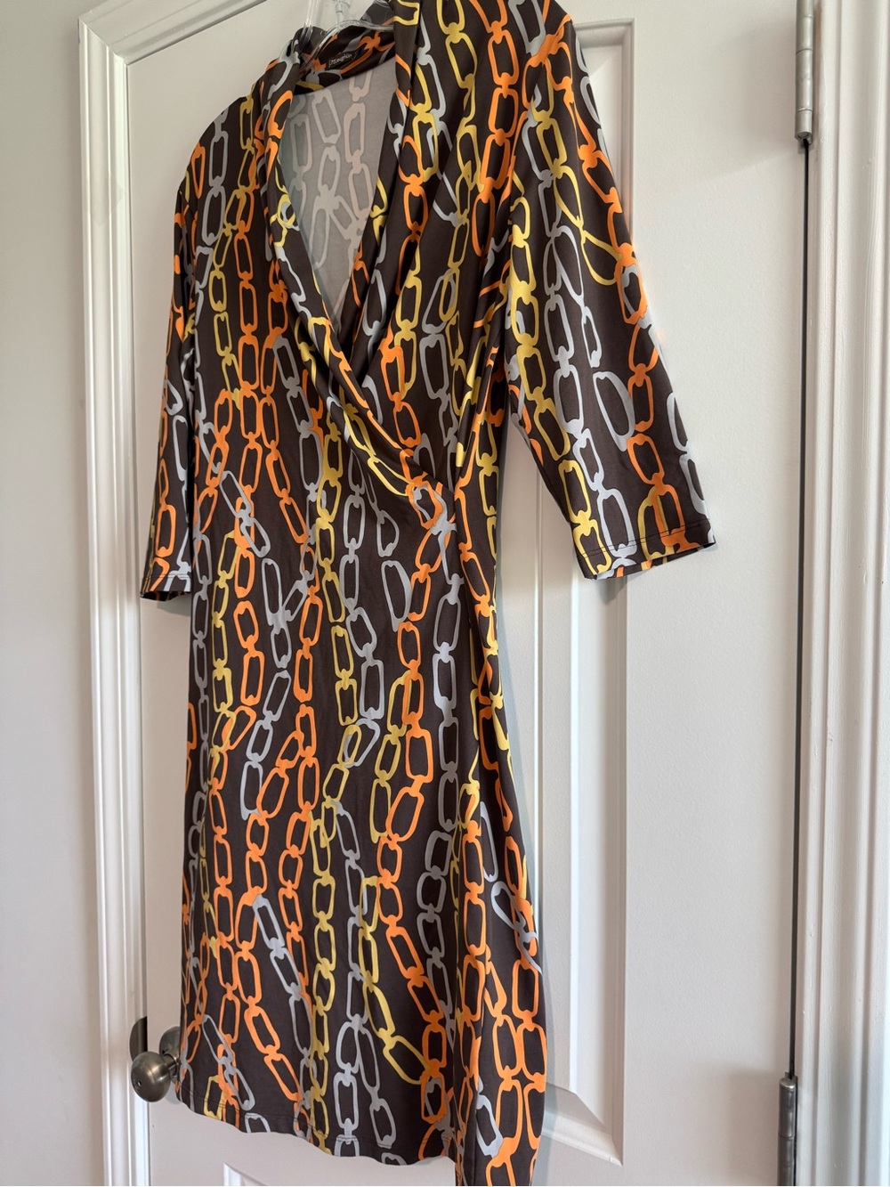 Chain-Link Print Wrap Dress in Orange, Yellow & Gray - Picture 3 of 4